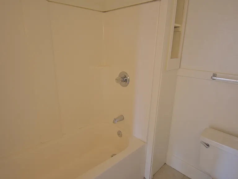 100 N 39th St #6 — Photo 17
