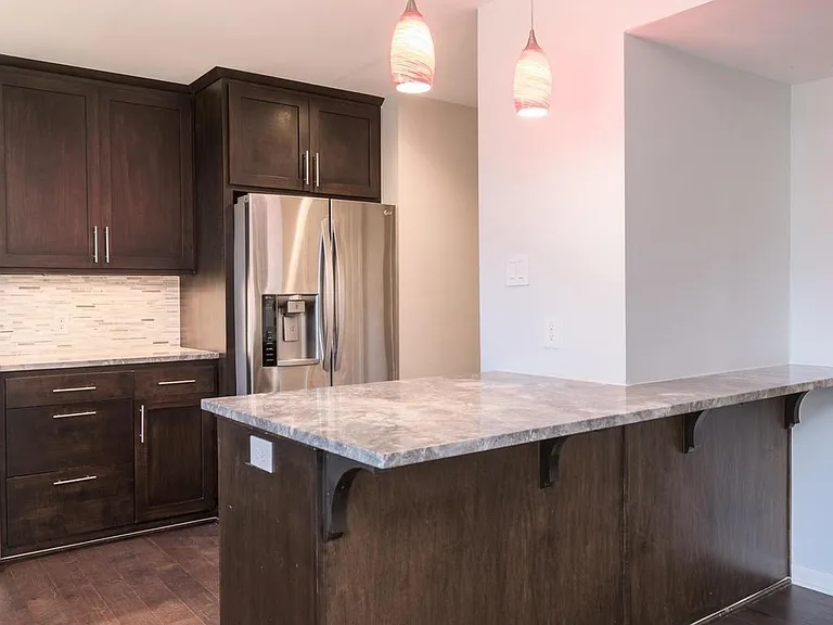 5102 Plumas Ln — Photo 5
