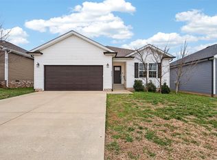 6602 Night Horse St, Bowling Green, KY 42101