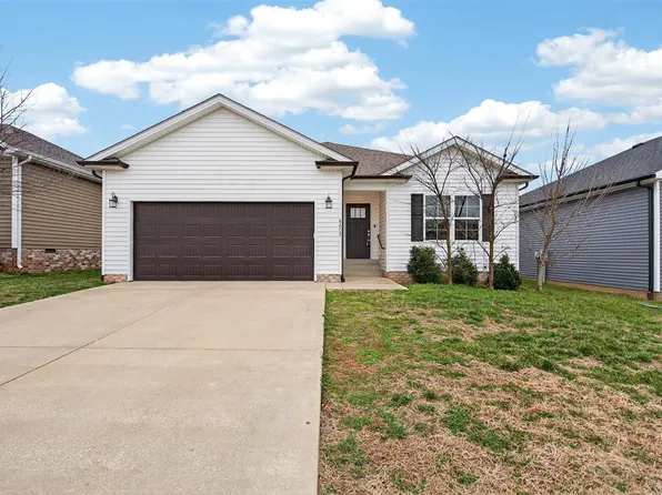 6602 Night Horse St, Bowling Green, KY 42101
