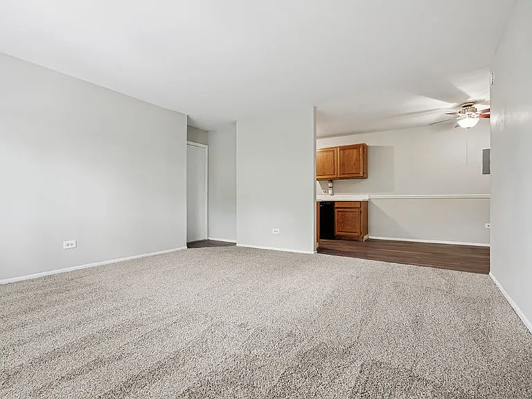 Linden Park Apartments — Photo 9