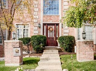 54 Hillburn Ln, North Barrington, IL