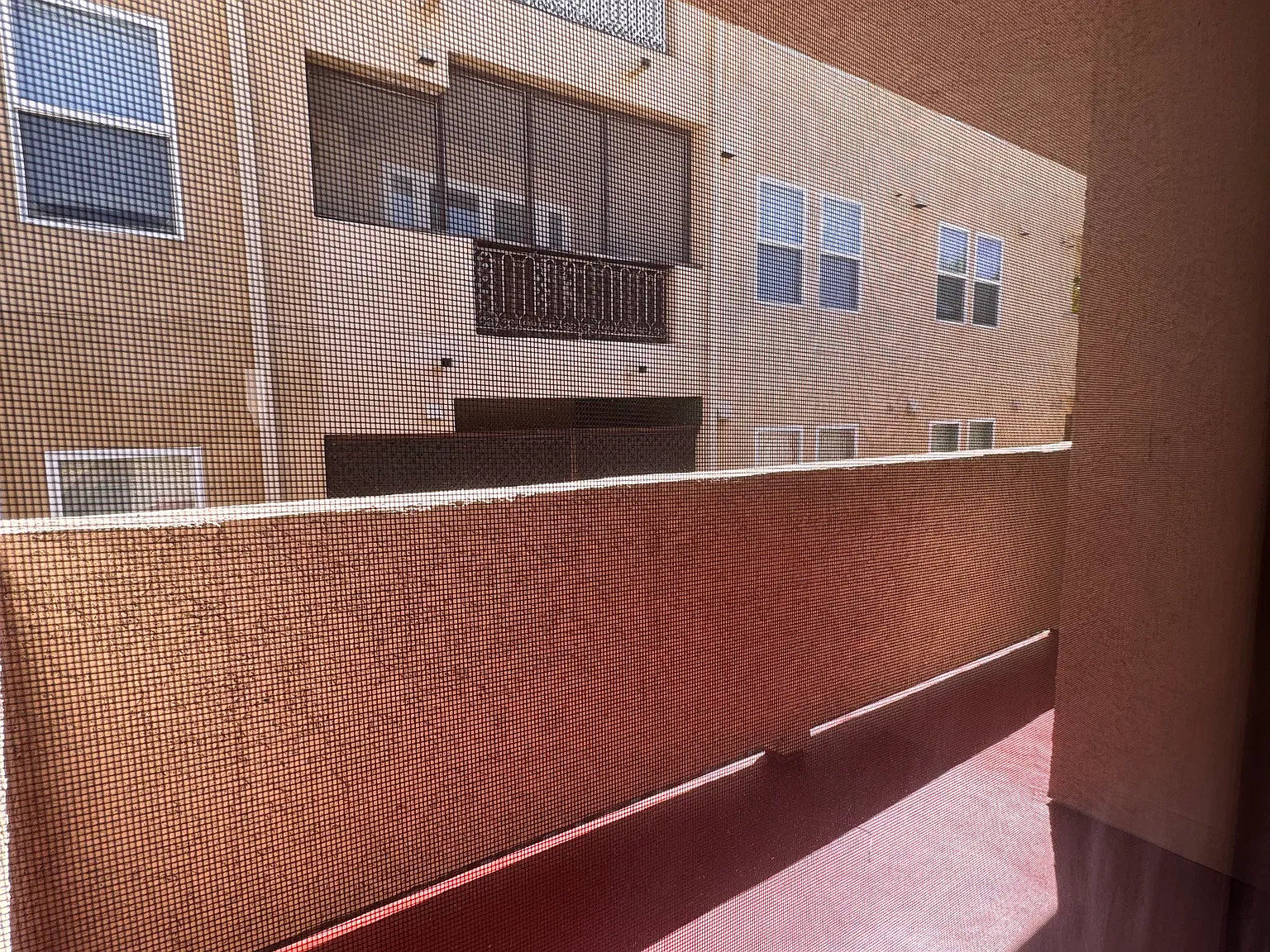 2 bed, 1019 sqft, $2,700 — Photo 3