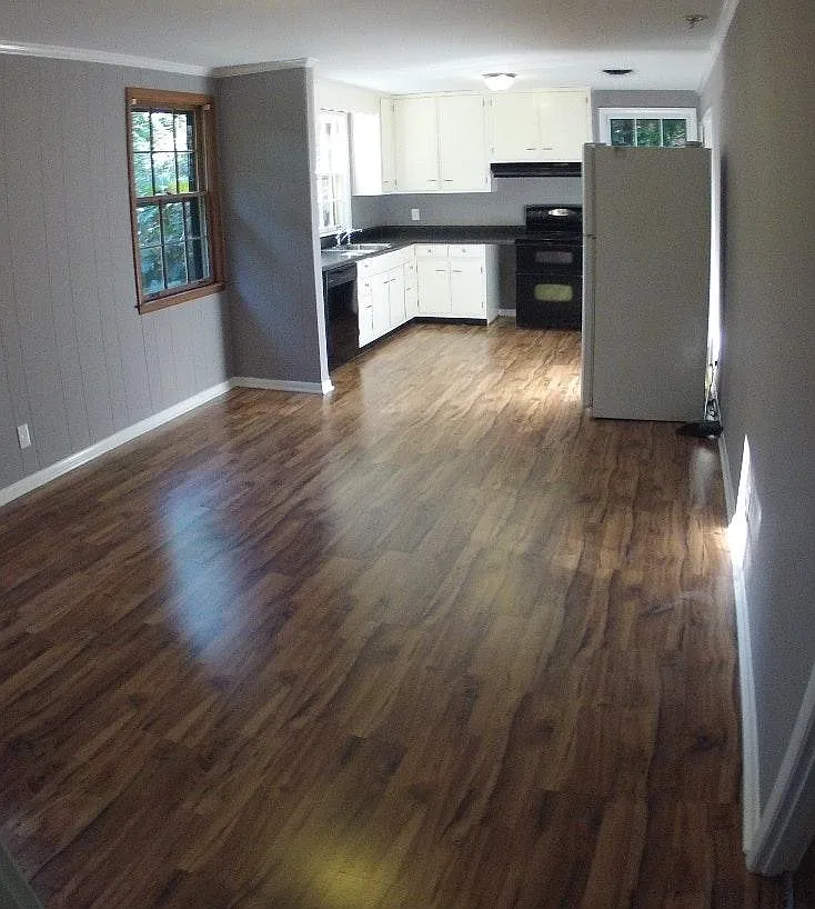 3 bed, 1690 sqft, $2,500 — Photo 3
