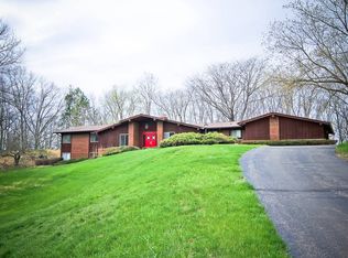 898 Northgate Rd, Rochester, MI 48306