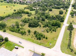 1201 Foxfire Dr, College Station, TX 77845