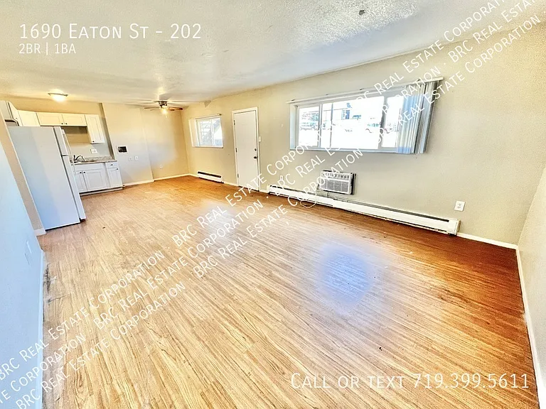 1690 Eaton St — Photo 8