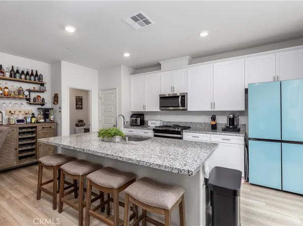 40630 Birchfield Dr #12, Temecula, CA 92591