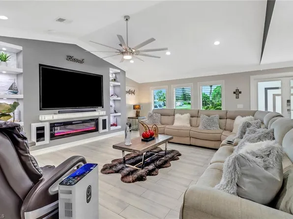 4105 29th PL SW, NAPLES, FL 34116