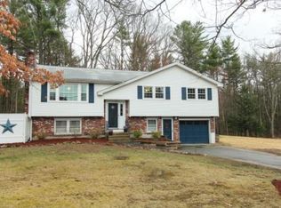 149 Litchfield Rd, Londonderry, NH 03053
