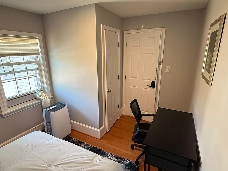 Arkansas Avenue Nw Duplex — Photo 2