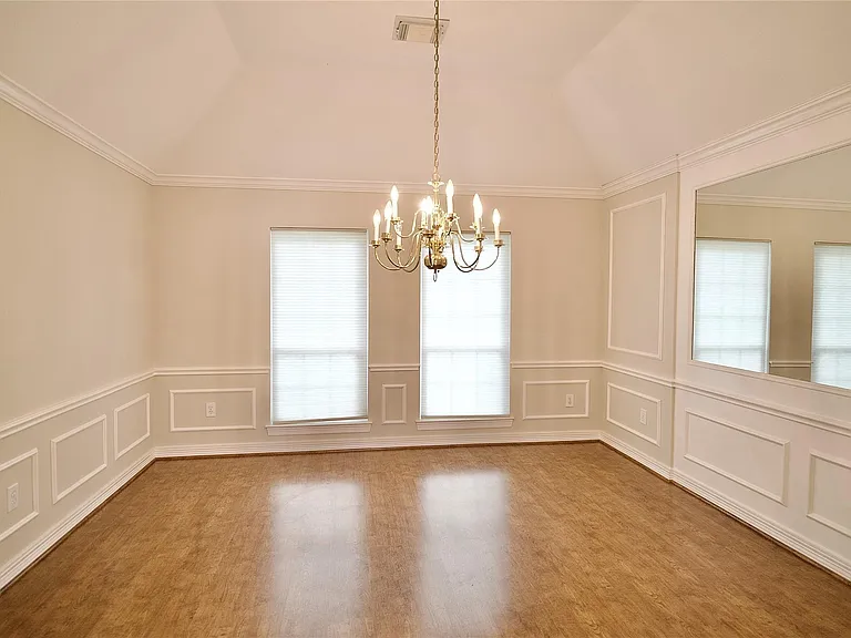 1839 Lake Winds Dr — Photo 17