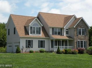 77 Beautiful Ct, Martinsburg, WV 25404