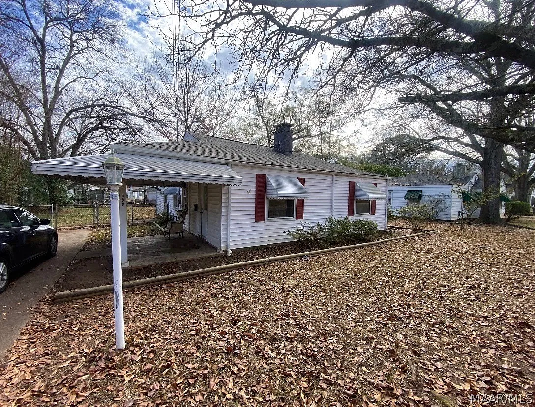 2 bed, 1.0 bath, 1135 sqft, $1,000 — Photo 1