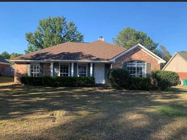 312 S Place Dr, Madison, MS 39110