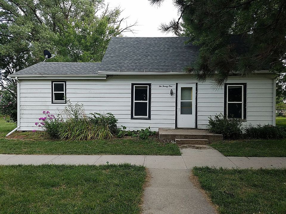 1st image of 221 G St