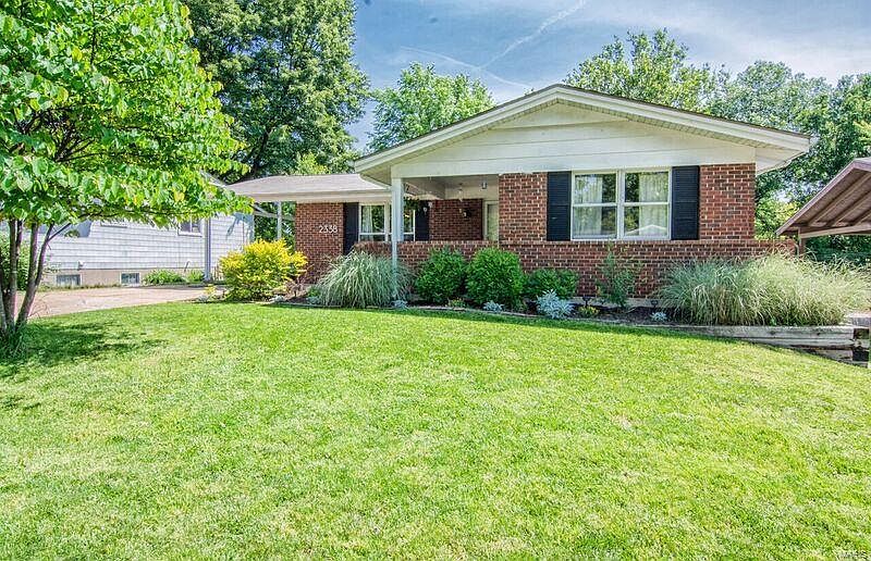 1st image of 2338 Wescreek Dr E