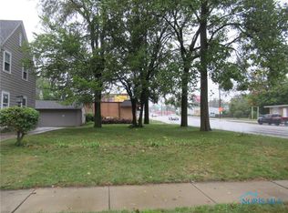 3037 Sherbrooke Rd, Toledo, OH 43606