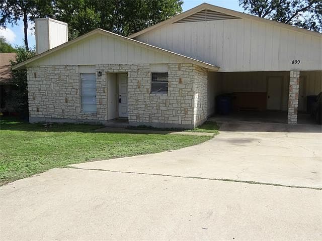 1st image of 809 Sirocco Dr #B