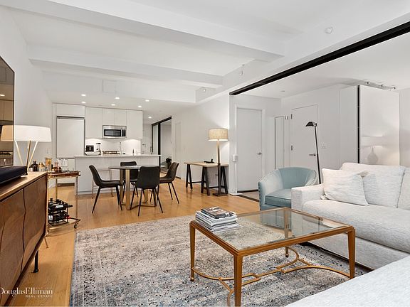 2nd image of 90 William St APT 4C
