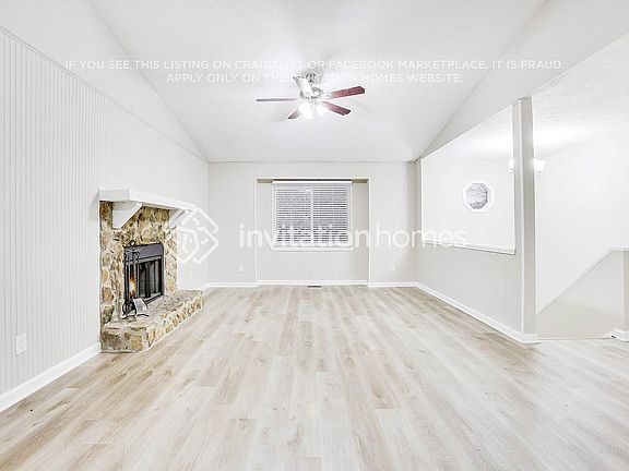 5th image of 3560 Brookview Dr