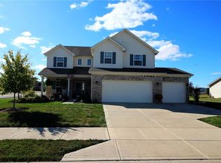 2289 Spring Dipper Dr, Greenfield, IN 46140