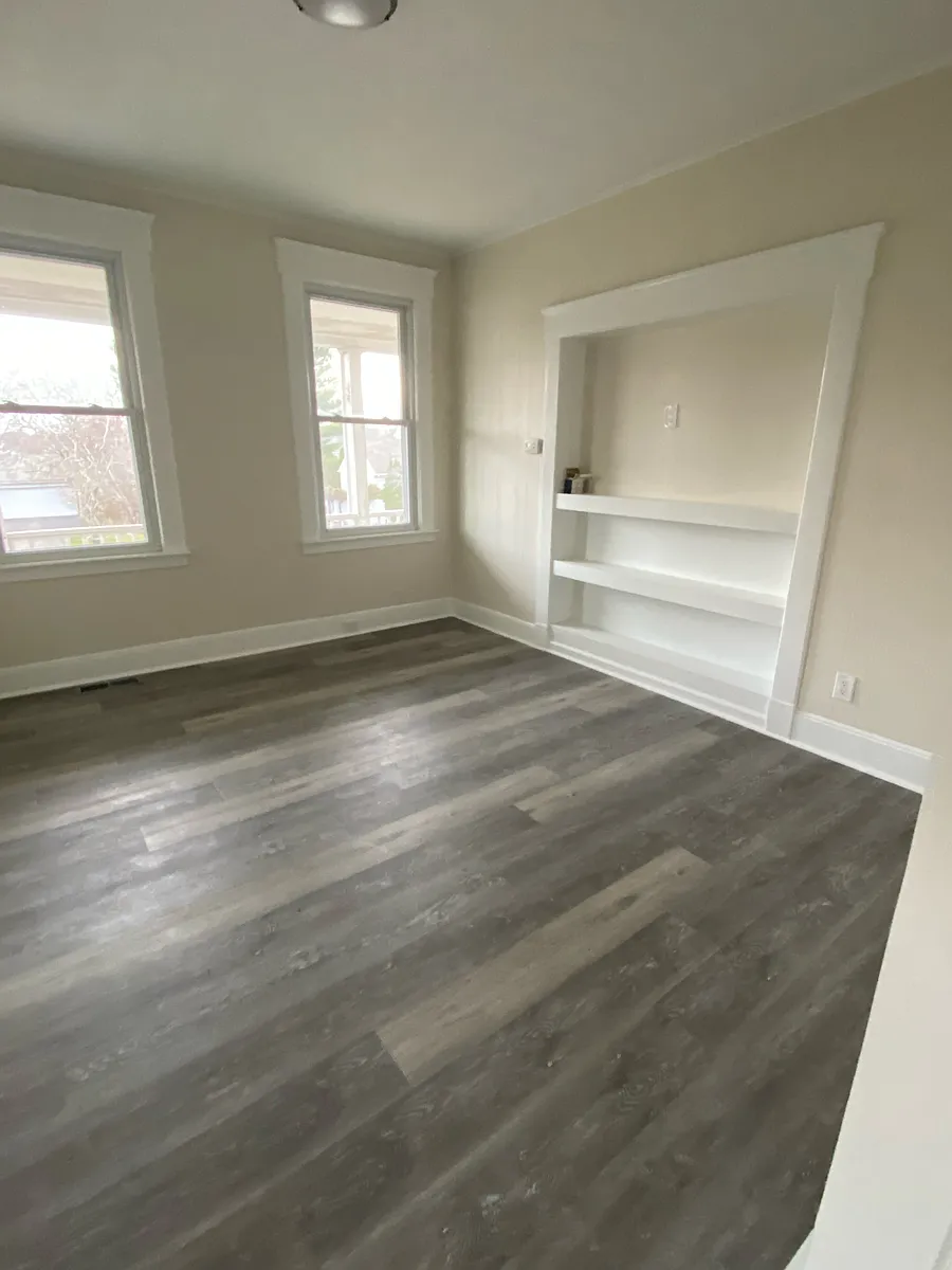 Building Photo - 132 Silver Sands Rd #1