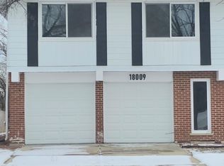 18009 Ravisloe Ter, Country Club Hills, IL 60478