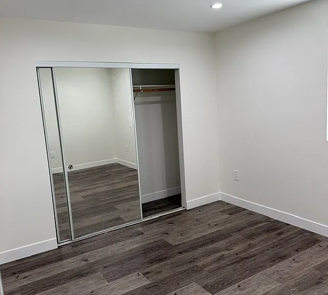 5874 Towne Ave — Photo 12