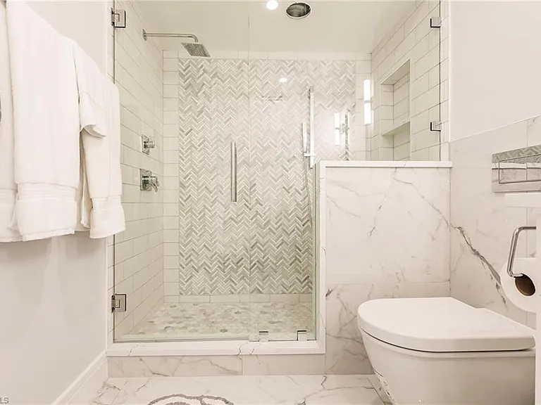 4001 Gulf Shore Blvd N #1104 — Photo 26