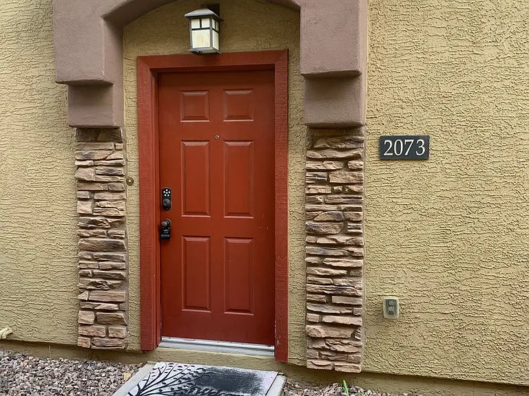 1350 S Greenfield Dr #2073 — Photo 2