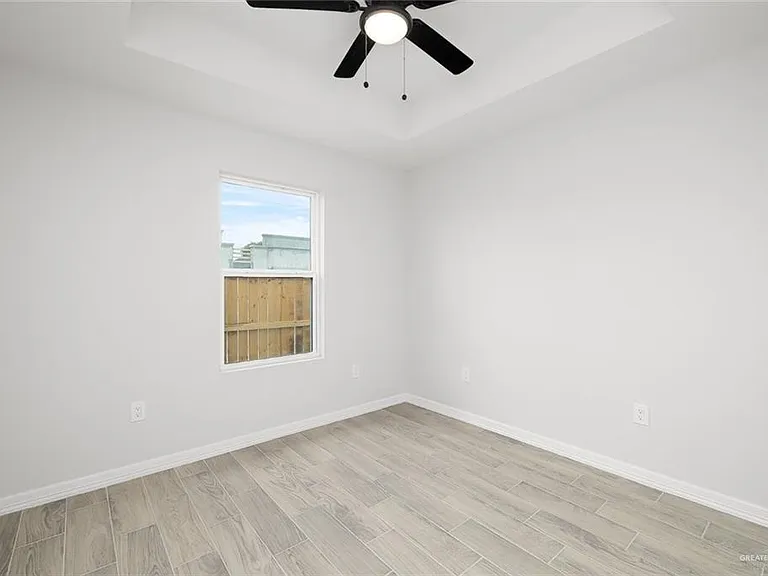 3605 Fuerte Ave #1 — Photo 12
