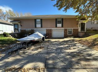 3910 SW 8th Street Ter, Blue Springs, MO 64015