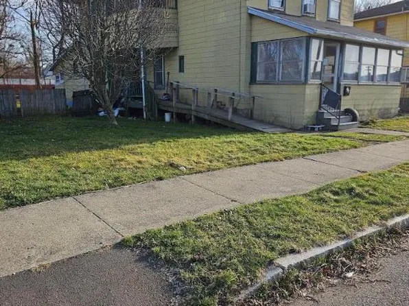 704 E Clinton St, Elmira, NY 14901