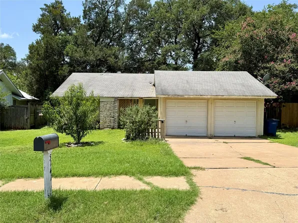 5141 Meadow Creek Dr, Austin, TX 78745