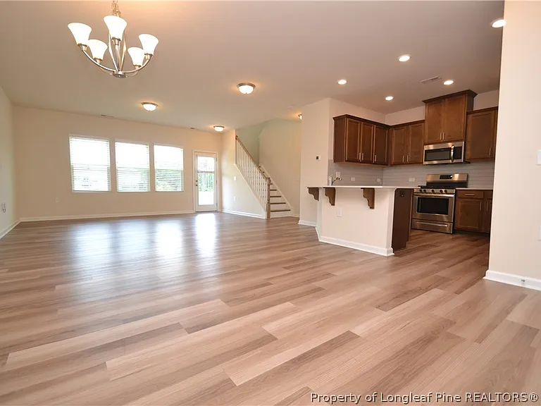 1127 Brightskies St — Photo 3
