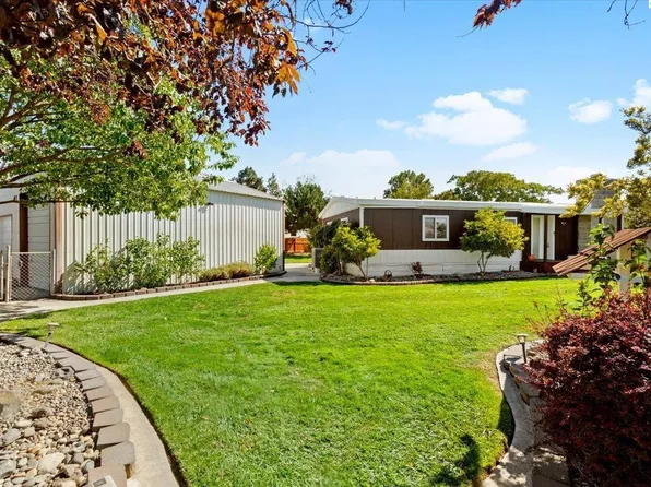 47 Robin Rd, Burbank, WA 99323