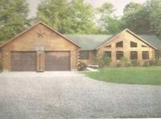 33038 Till Rd, Logan, OH 43138