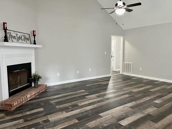 5th image of 2816 Harwood Drive