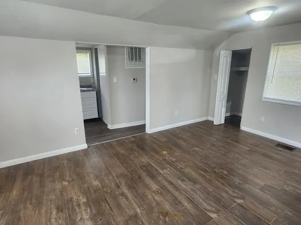 565 S Webster Ave, Indianapolis, IN 46219