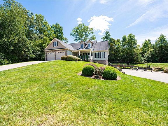 4th image of 343 Wittenburg Springs Dr