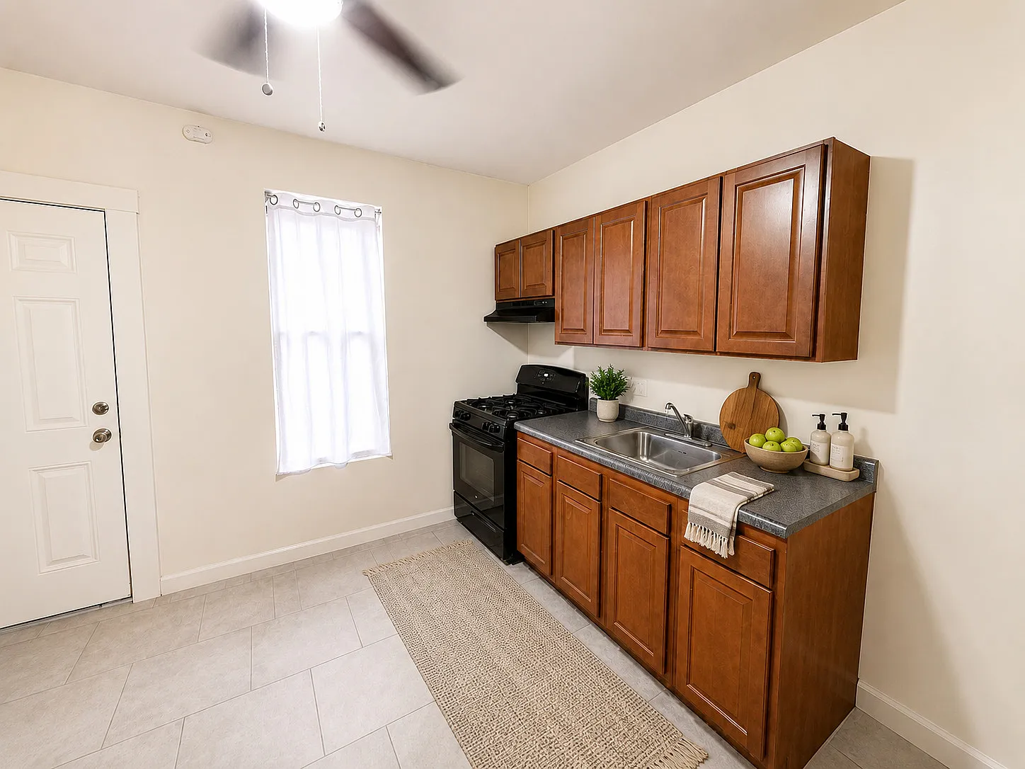 Three-Bedroom Hunting Park Rowhome with a Practical Two-Level Layout — Photo 3
