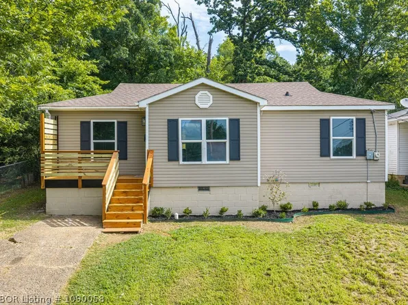 1705 Alma Blvd, Van Buren, AR 72956
