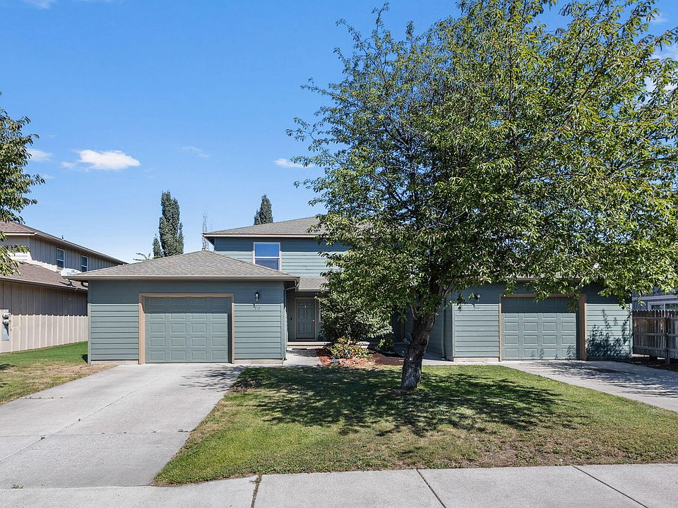 1st image of 717 NE Larch Ave