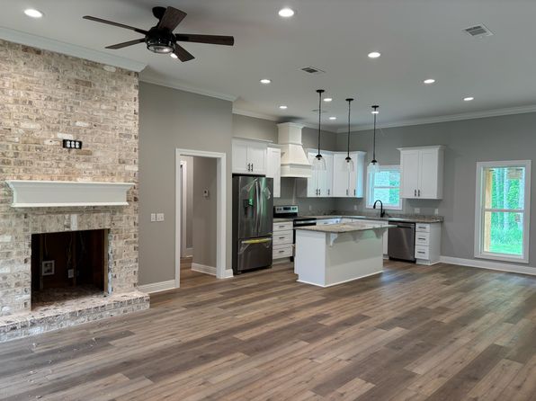 1002 County Road 383, New Albany, MS 38652