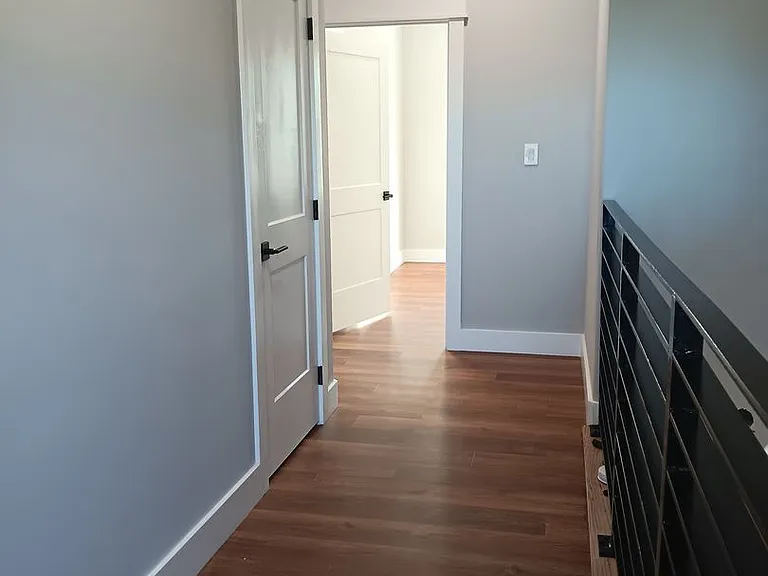 2230 Laurel Ave #3 — Photo 7