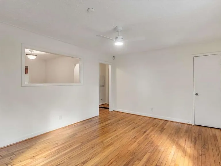 850 Flat Shoals Way — Photo 6