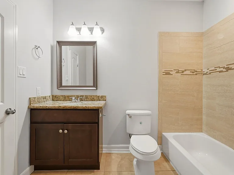 2410 Ranna Ct — Photo 14