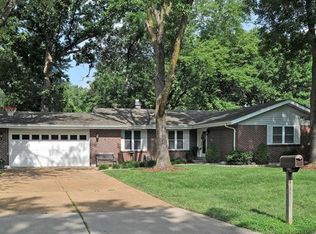 1401 Hyannis Dr, Saint Louis, MO