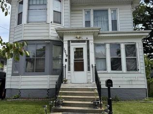 1019 Hamilton St, Racine, WI 53404